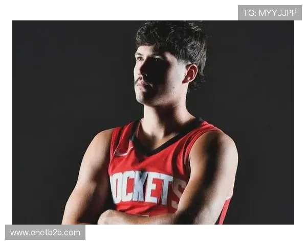 谢泼德精准喂饼阿门极限滞空拉杆完美上篮展现惊人身体素质