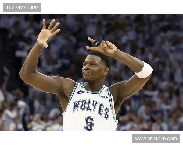 爱德华兹森林狼领袖气质初显